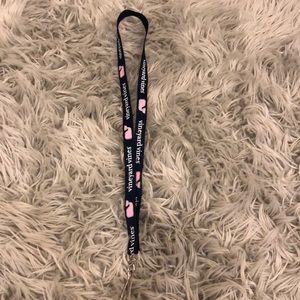 Vineyard vines lanyard